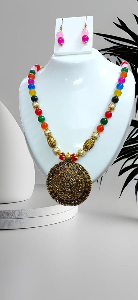 Multicolour necklace